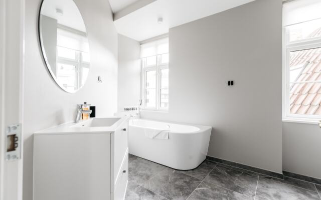 ★Extreme luxury Apt - Heart of CPH - Own Balcony★