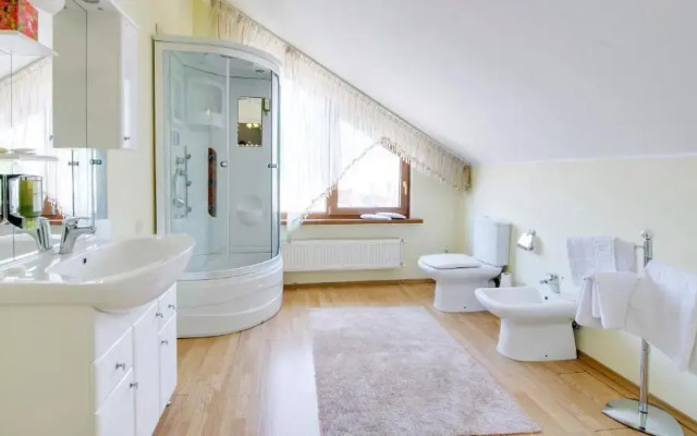 Pearl Mini-Hotel