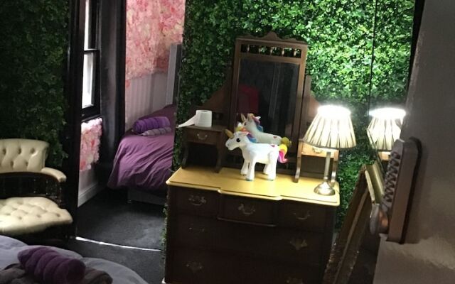Liverpool Party Pad