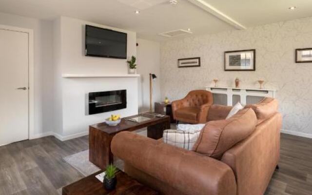 The Stable Suite @ York Racecourse