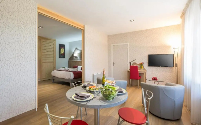 Le Relais du Grand Air & Hôtel le Bois Vialotte