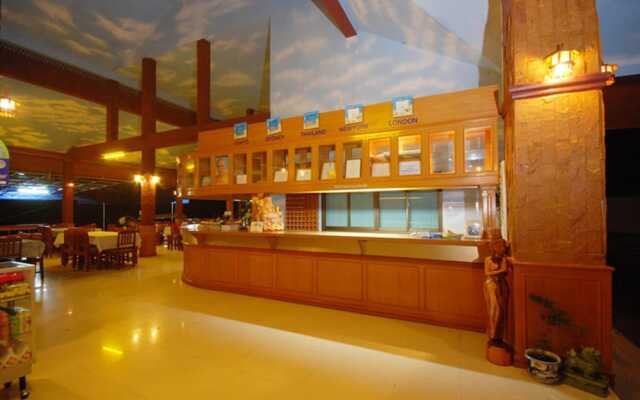 Golden Cliff Beach Resort (SHA Extra Plus)