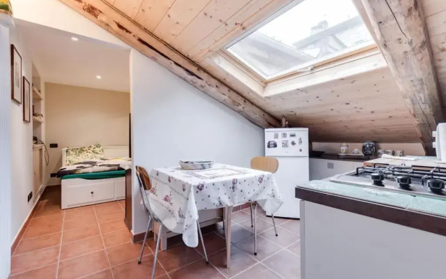Central Charming Attic