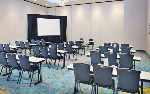 Courtyard by Marriott Dallas Carrollton
