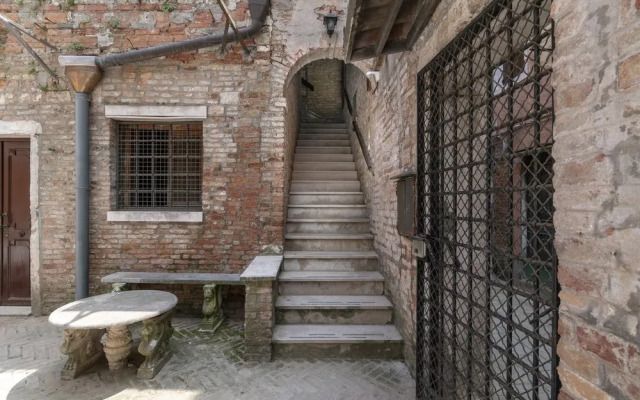 Rio Terra' Canal View Apartment