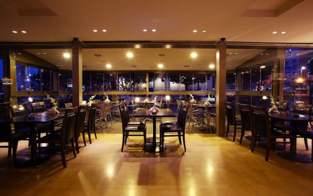 Lancaster Suites Raouche
