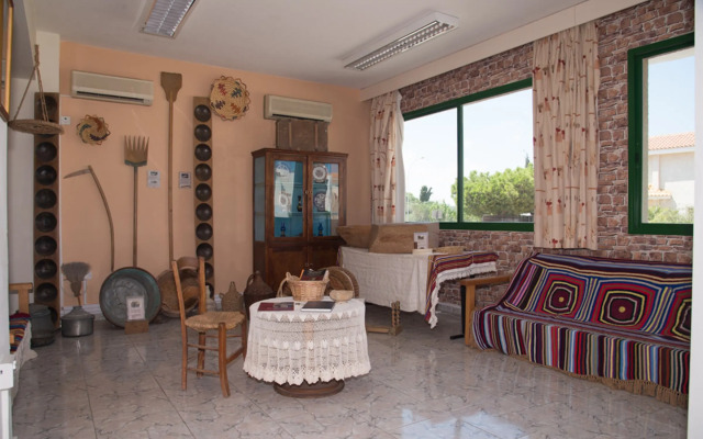 Mandalena Hotel Apartments