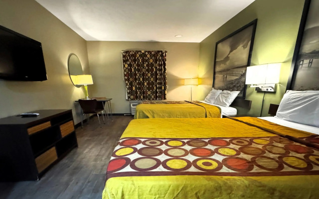 Super 8 by Wyndham Jackson/Ridgeland