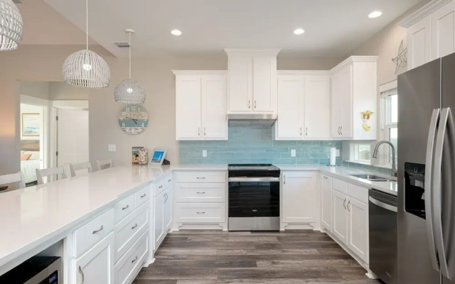 Perfectly Happy 4 Bedroom Home