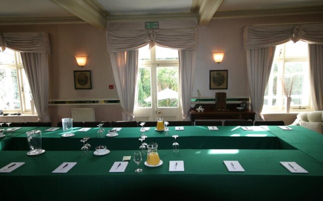 Fines Bayliwick Hotel