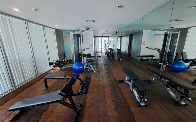 4A - No Impact From Earthquake 2bedrooms 2 Bath Downtown Bangkok