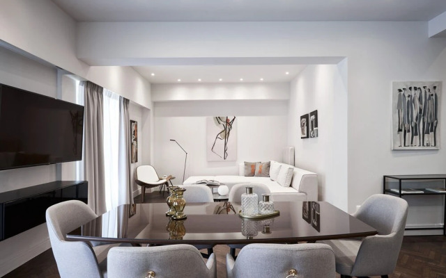 Patriarchou 4bd Art Deco Penthouse