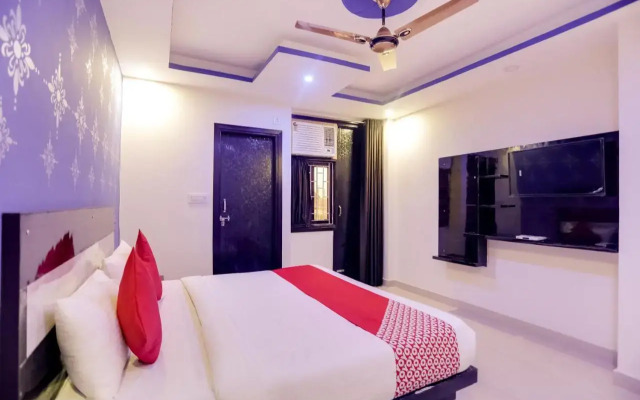 Oyo Flagship 65319 Bd Palace