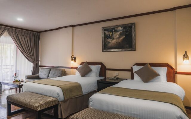 Shah's Village Hotel