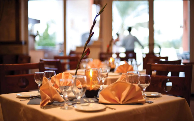 Amwaj Oyoun Resort & Casino
