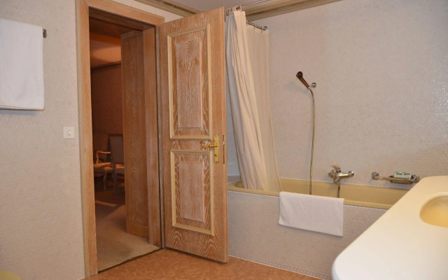 Hotel Drachenburg & Waaghaus