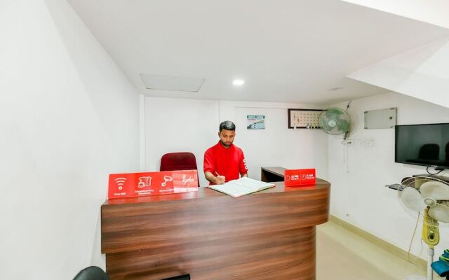 OYO 23106 Vattekad Tourist Home