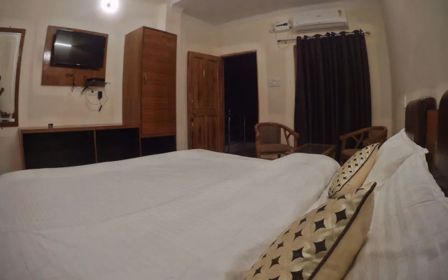 HOTEL GRACE GANGA-By Nature Care Village