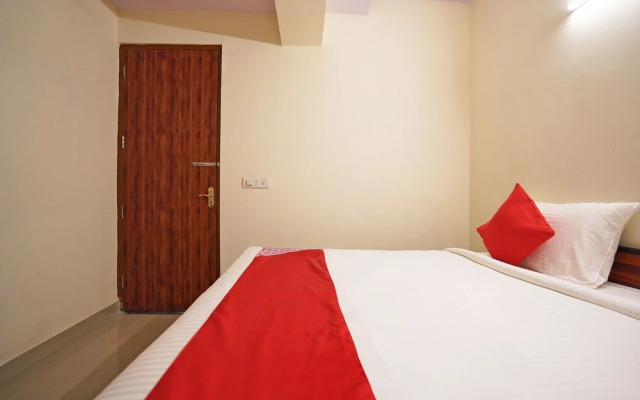 OYO Flagship 24651 GMD Vasundhara