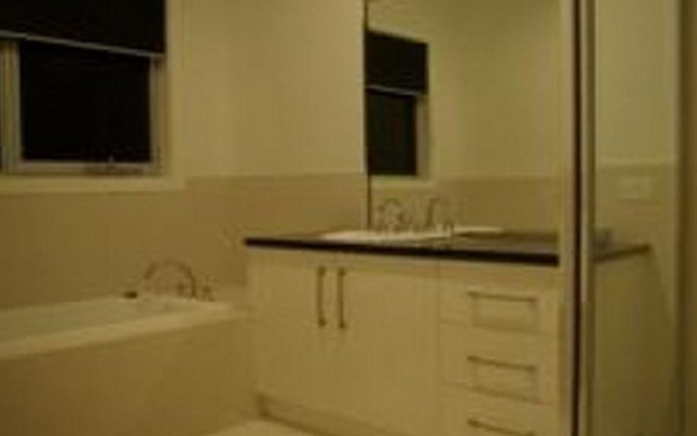 Bayview Serviced Apartments