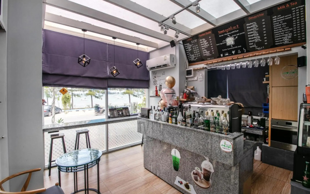 GoldenBeach Boutique Resort