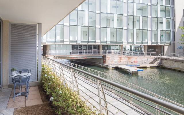 Harbour Bridge Luxury Apartments