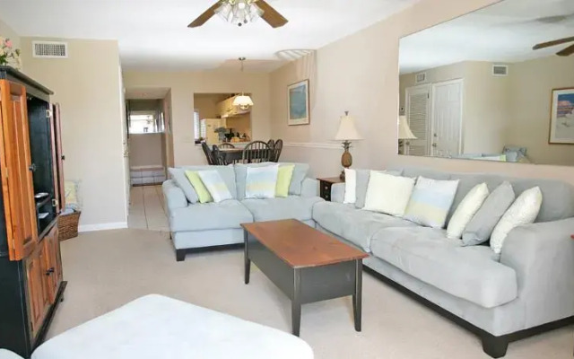 Summerhouse 132 by Vacation Rental Pros