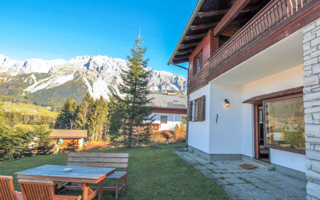 Holiday Home Berghaus Weitblick