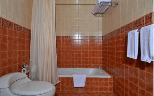 Belle Vue Inn Hotel & Suites