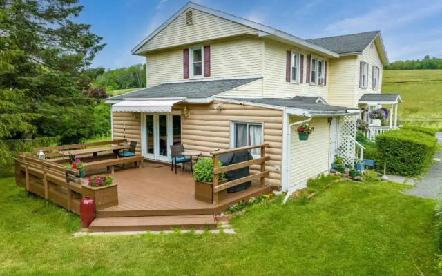 Mountain Treasure B&B