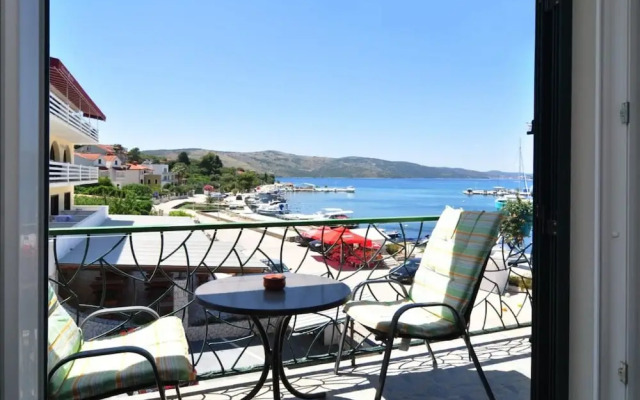 Snježa - 20 m From the sea - A2
