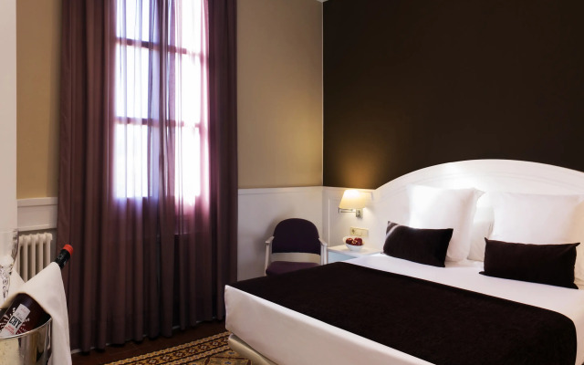 1881 Hotel Balneario Vichy Catalan