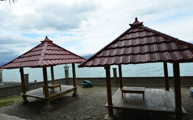 Amazing Beach Resort - Palu