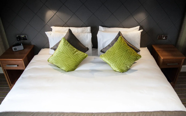 Best Western Plus Magnolia Park Golf & Country Club