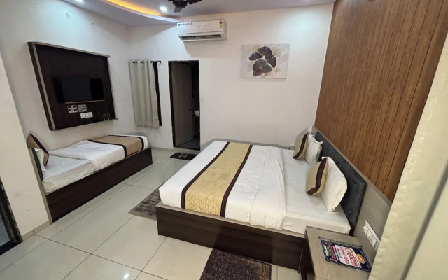 Hotel Hanuman Palace