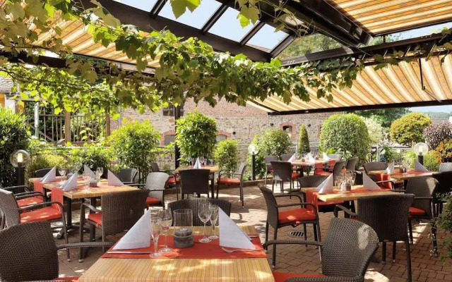 Hotel & Restaurant Hessischer Hof