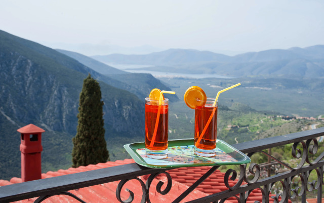 Hermes Delphi Hotel