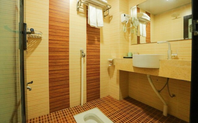 Bamboo House & Hotel