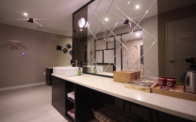 MU Hotel