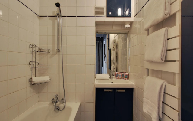 210176 - Comfortable Apartment for 6 People in the Heart of the Grands Boulevards