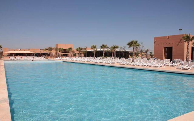 Aqua Mirage Club