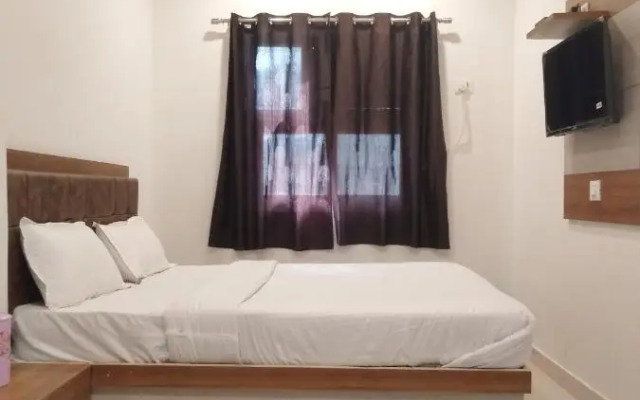 Rudraksha Guest House