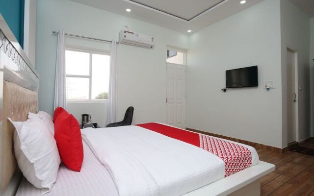 Oyo 42991 Mehra Dhaba