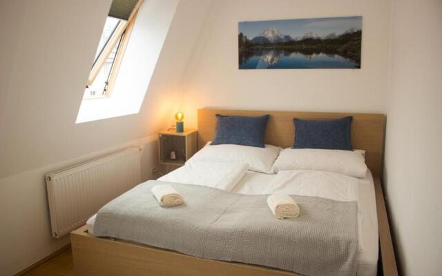 Sunny & cozy Penthouse with Terrace DG3 QS12