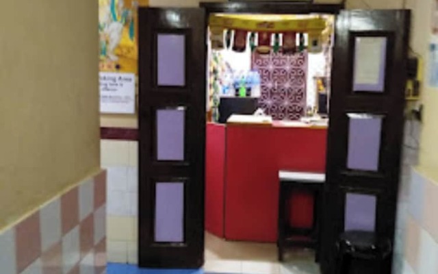 Goroomgo Central Guest House Agartala
