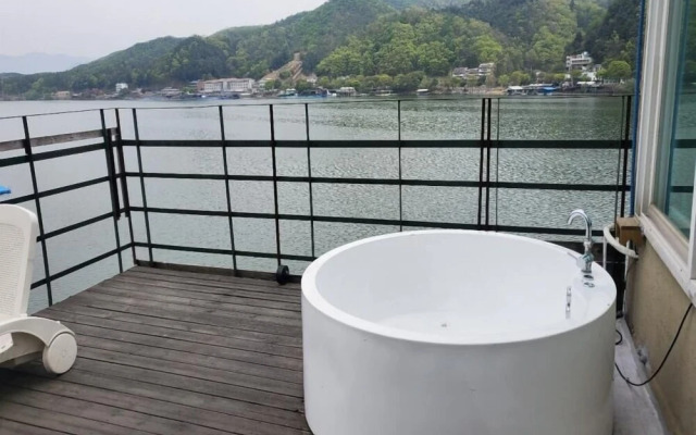 Gapyeong Clubviva Spa Pension
