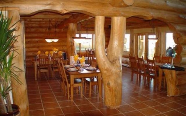 Williston Lake Resort