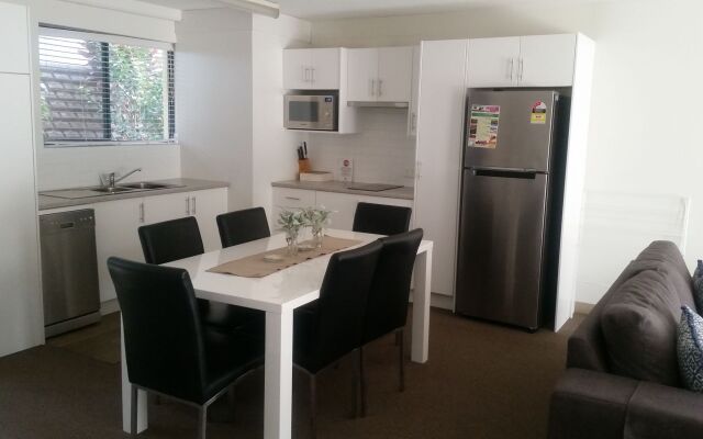 Nelson Bay Breeze Holiday Apartments