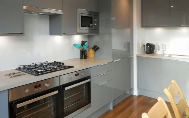 Sunnybank House in North Epsom