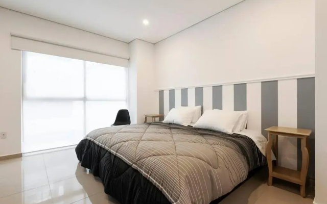 Beautiful loft. King size bed. 150 Mbps internet.